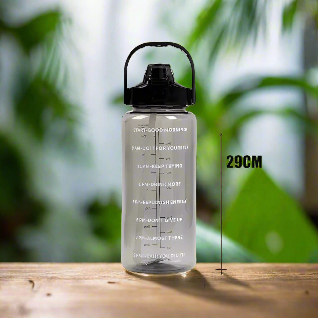 Gourde plastique avec paille