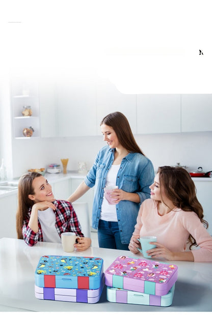 Repas entre filles avec une boite repas isotherme